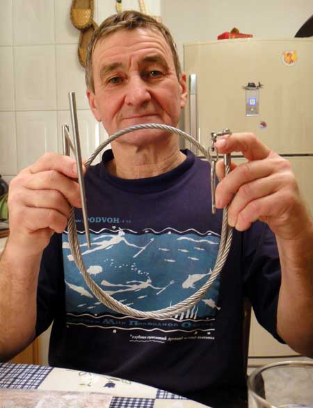 Как сделать рыболовный кукан для рыбы своими руками