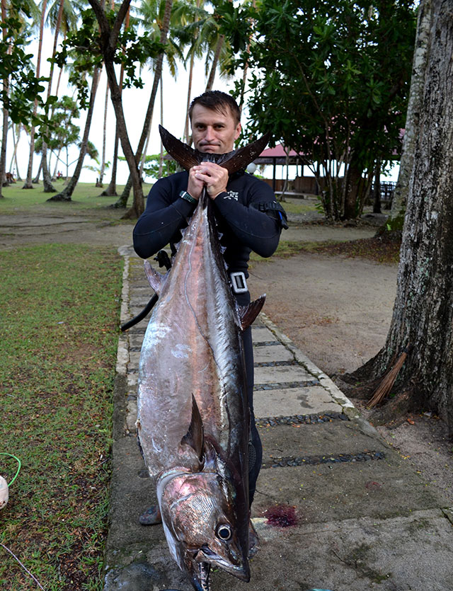 Andrey_Smirnyagin_Indonesia_3_safari_spearfishing_mp